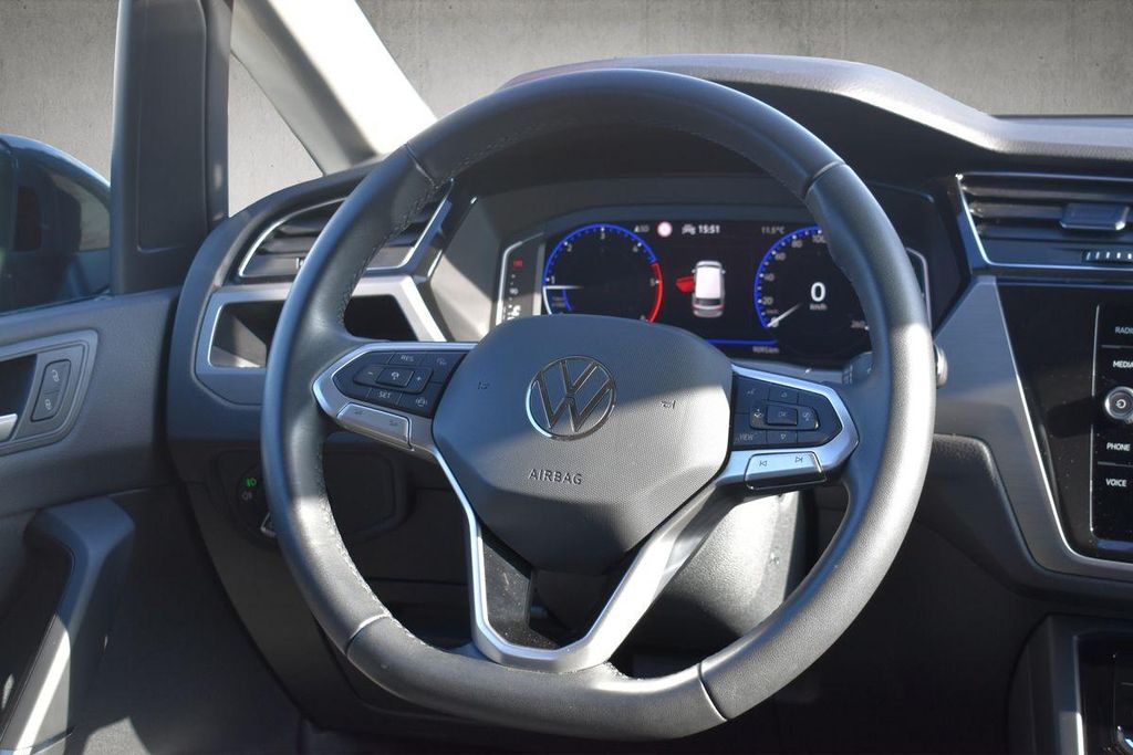 Volkswagen Touran 2023