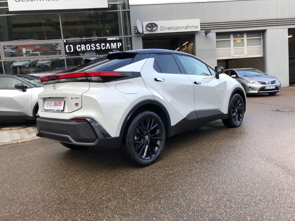 Toyota C-HR 2025
