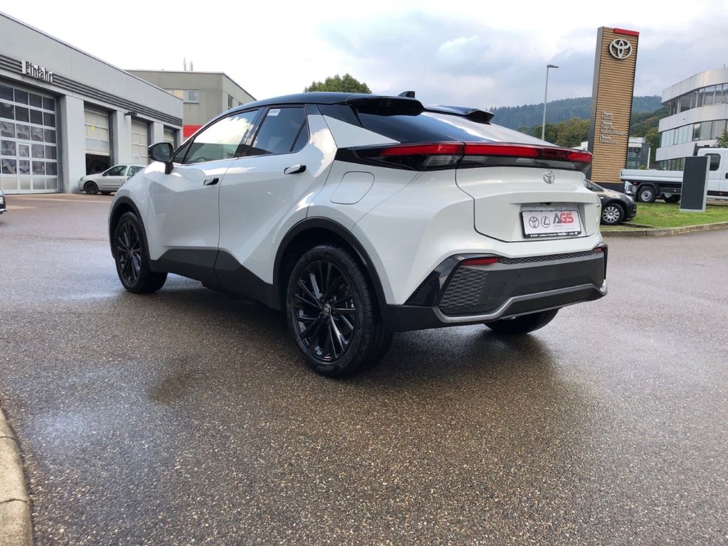 Toyota C-HR 2025
