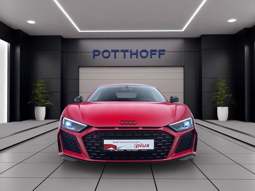 Audi R8 2025