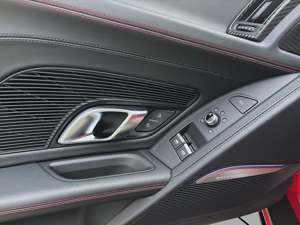 Audi R8 2025