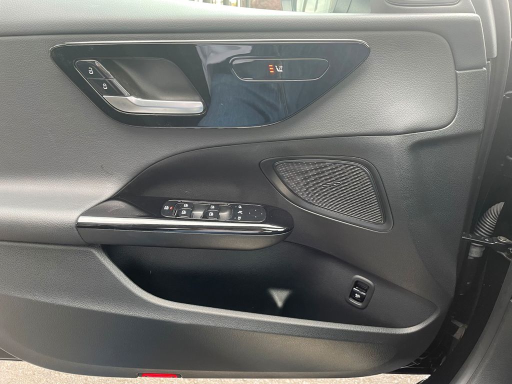 Mercedes-Benz C 200 2023
