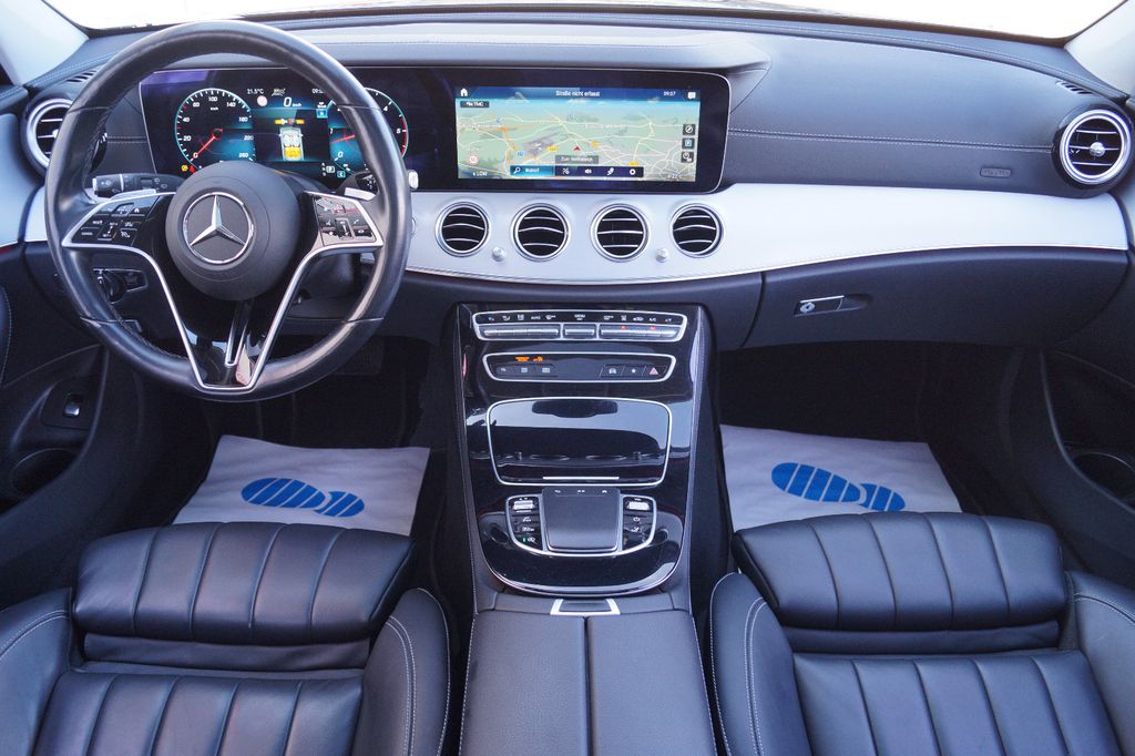 Mercedes-Benz E 400 2021