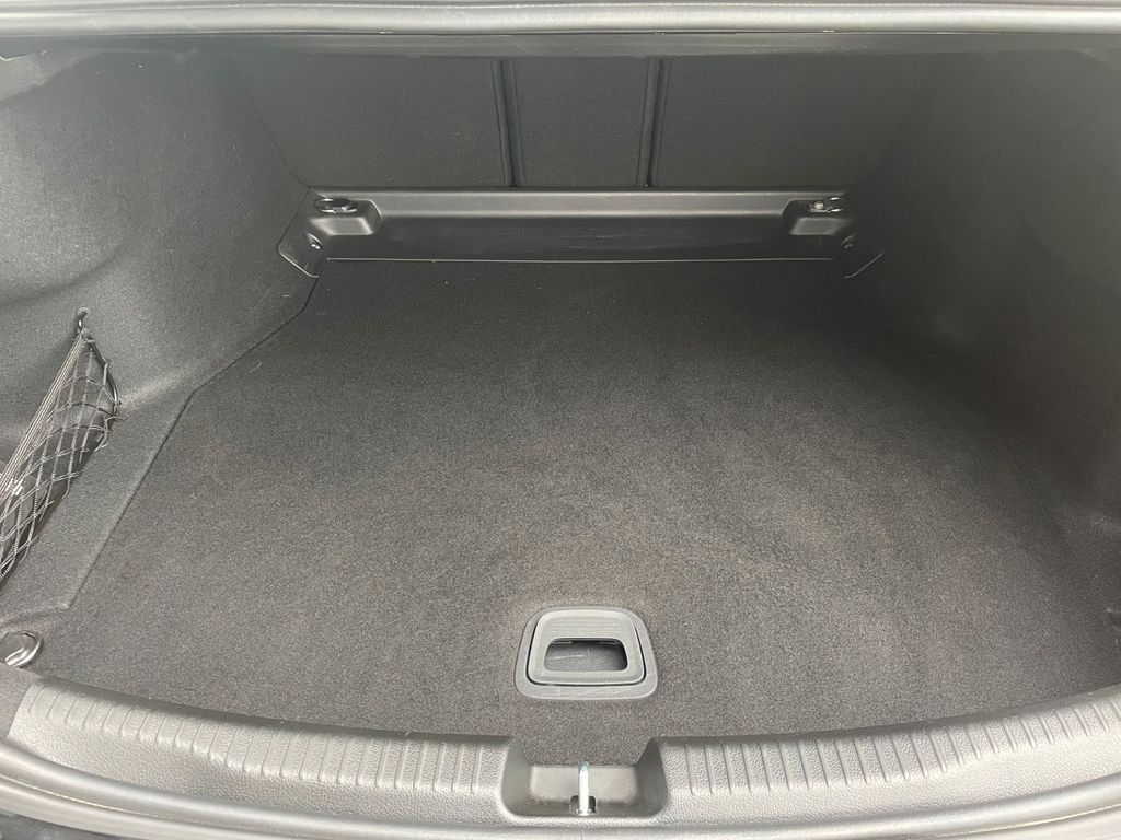 Mercedes-Benz C 200 2023