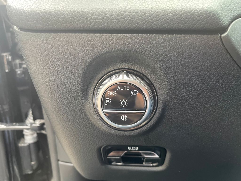 Mercedes-Benz C 200 2023