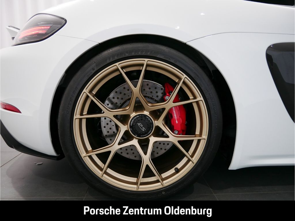 Porsche Boxster 2024