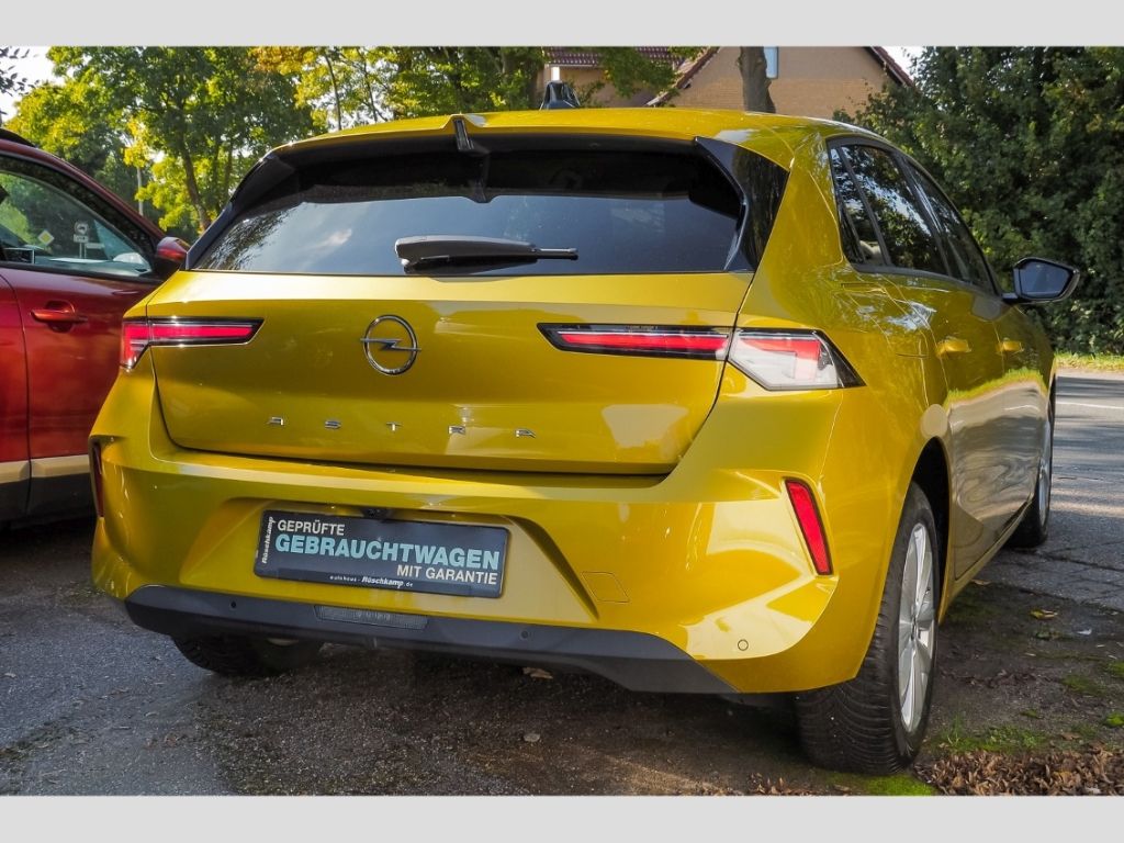Opel Astra 2023