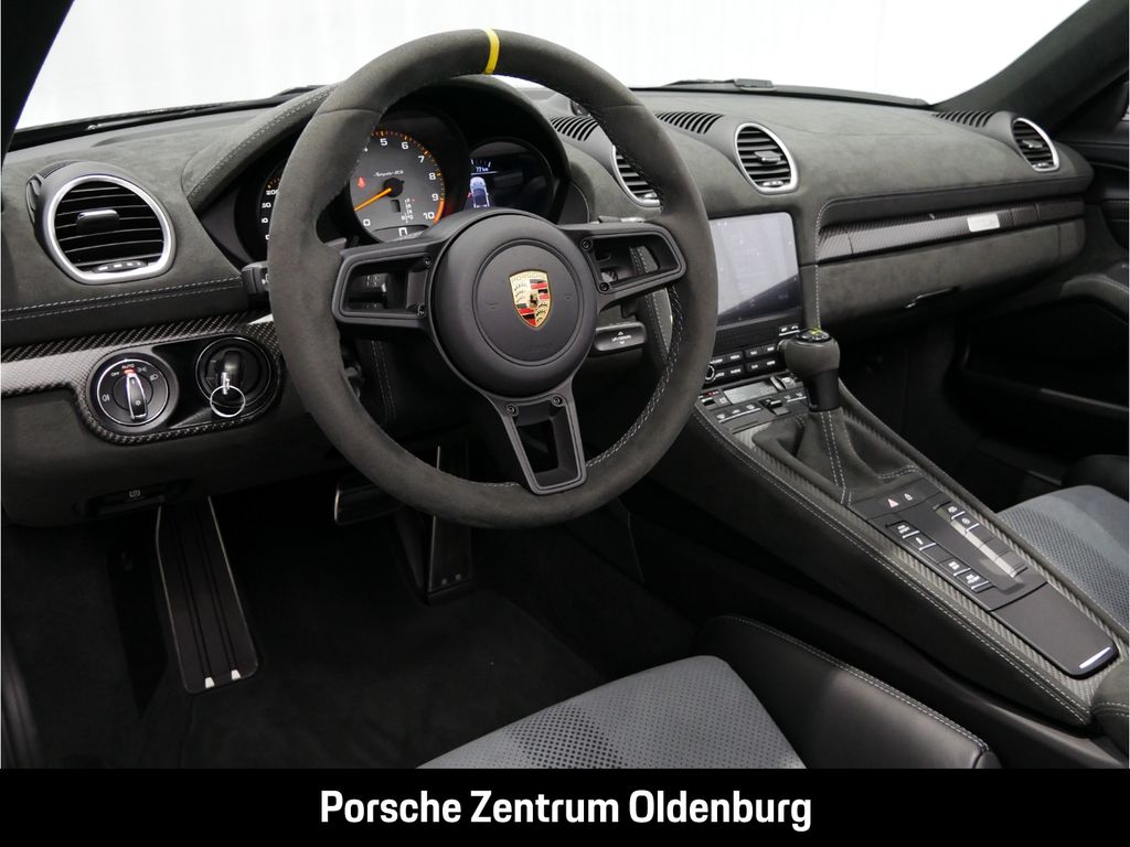 Porsche Boxster 2024