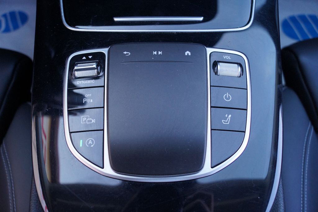 Mercedes-Benz E 400 2021