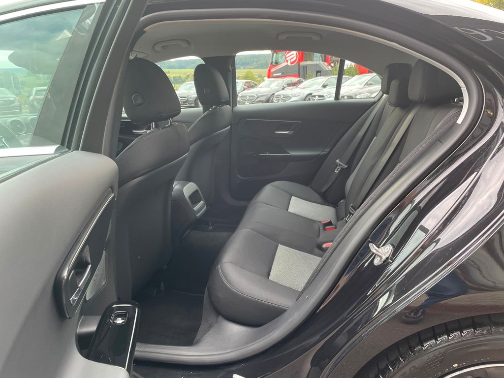 Mercedes-Benz C 200 2023