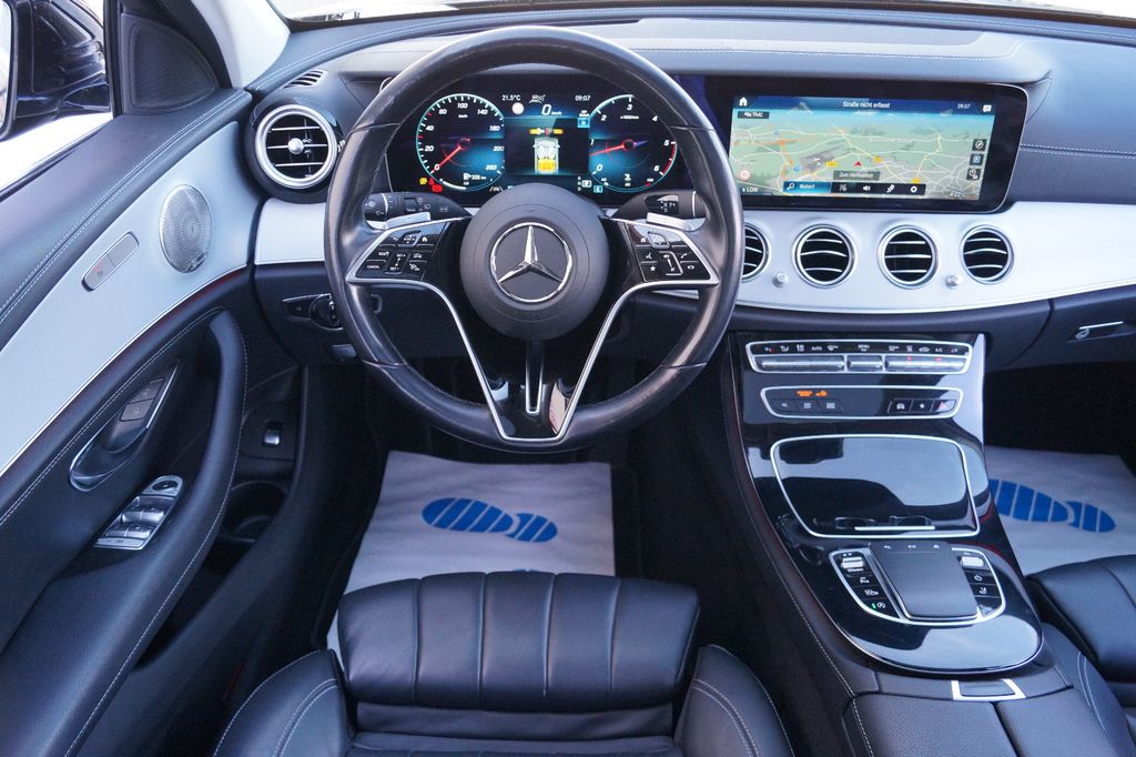 Mercedes-Benz E 400 2021