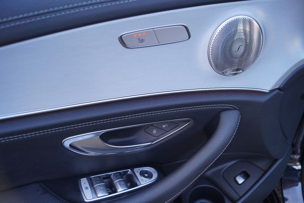 Mercedes-Benz E 400 2021