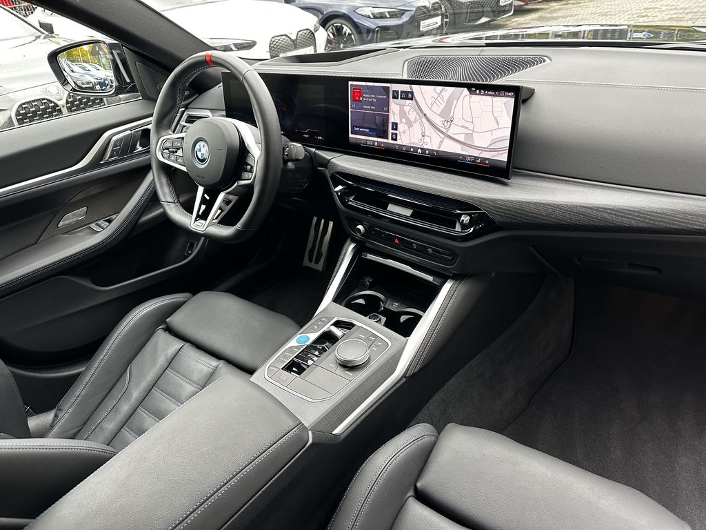BMW i4 2025