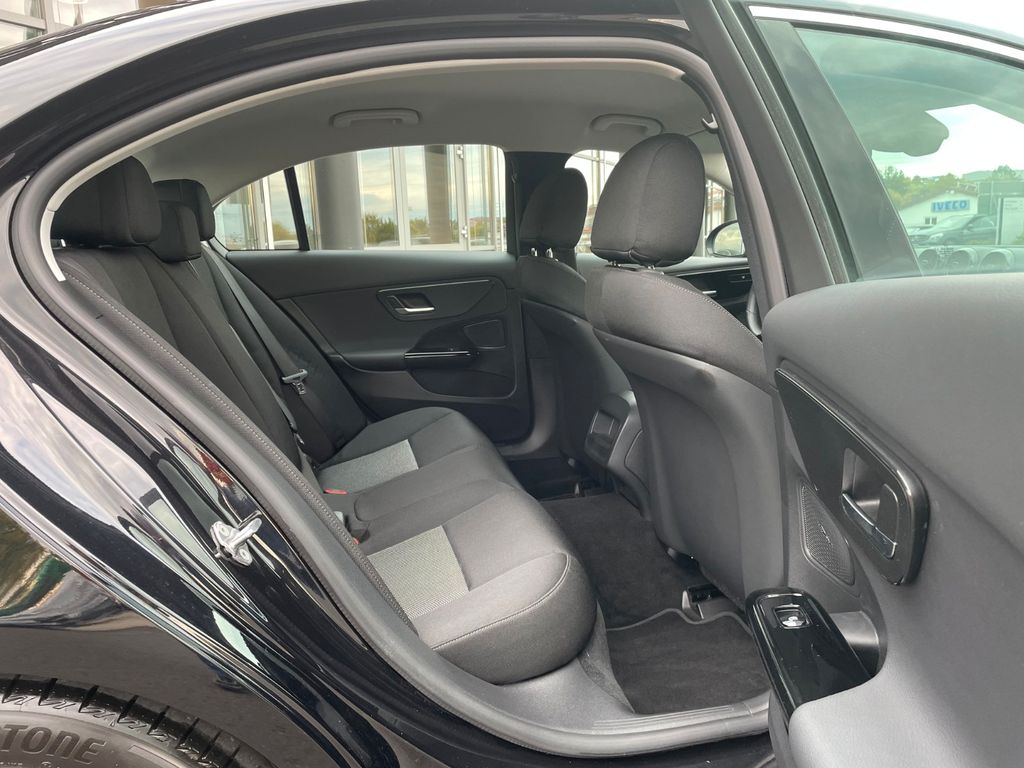 Mercedes-Benz C 200 2023