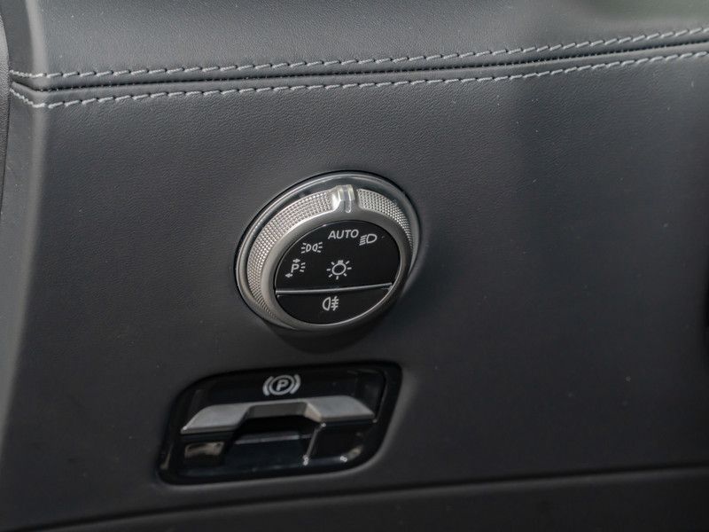 Mercedes-Benz SL 63 AMG 2025