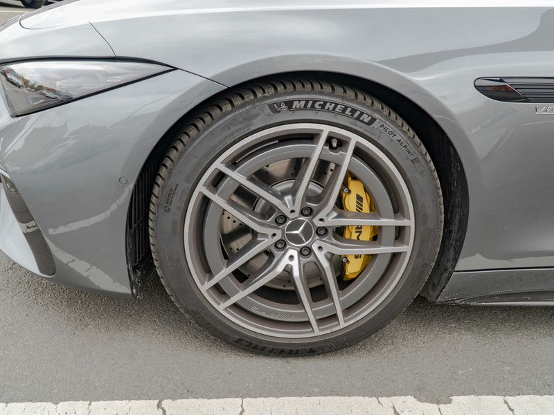 Mercedes-Benz SL 63 AMG 2025