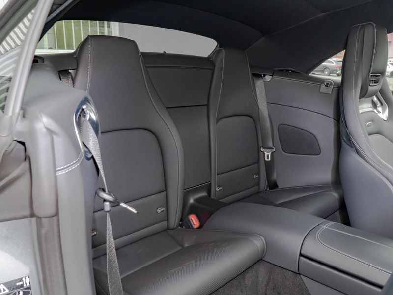 Mercedes-Benz SL 63 AMG 2025