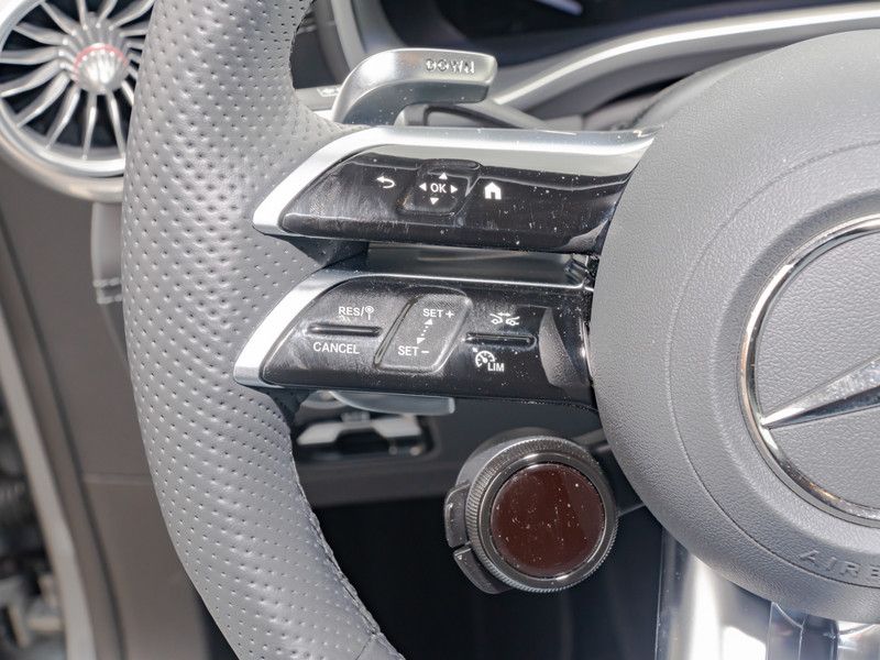 Mercedes-Benz SL 63 AMG 2025