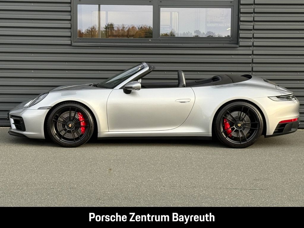 Porsche 992 2024