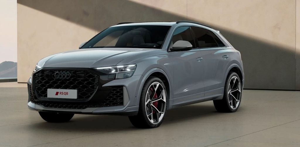 Audi RSQ8
