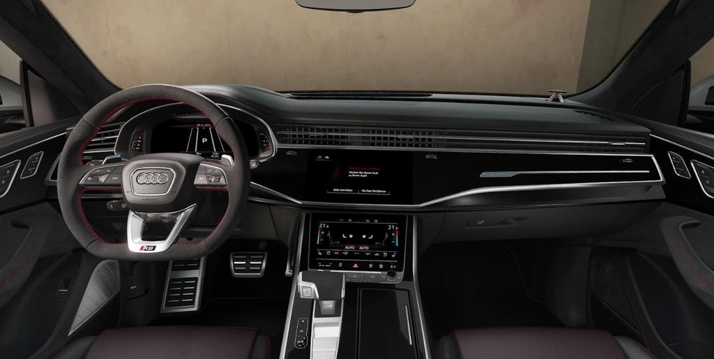 Audi RSQ8