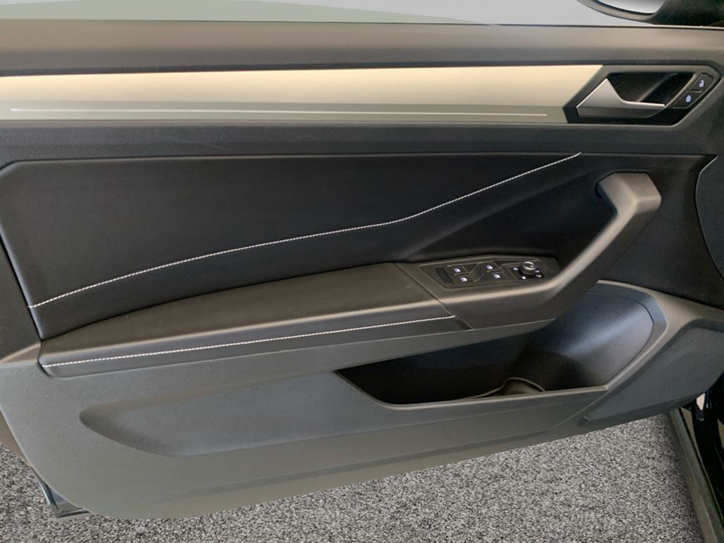 Volkswagen T-Roc 2024