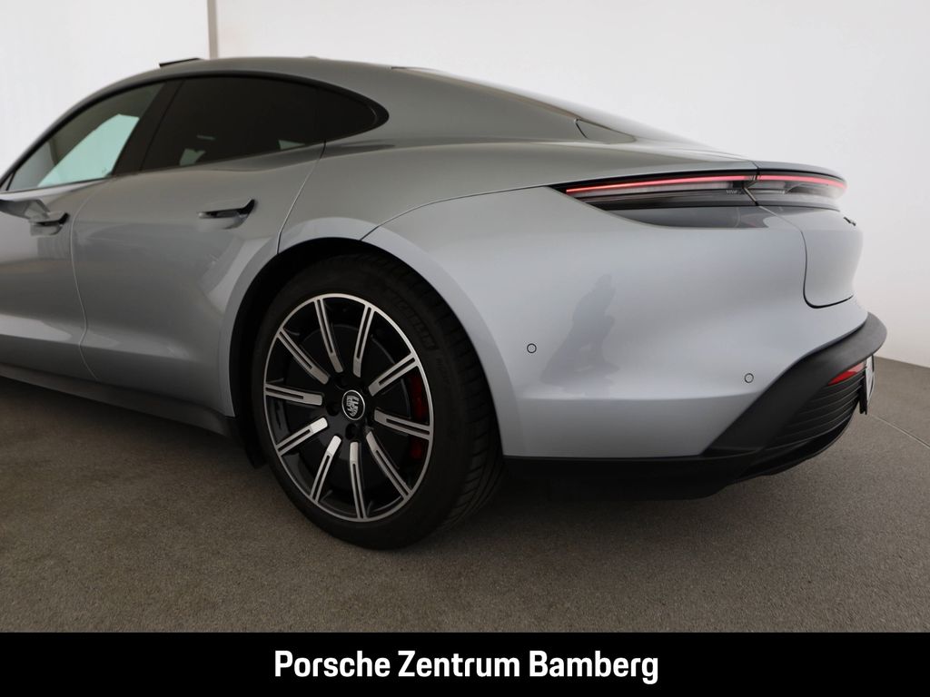 Porsche Taycan 2020