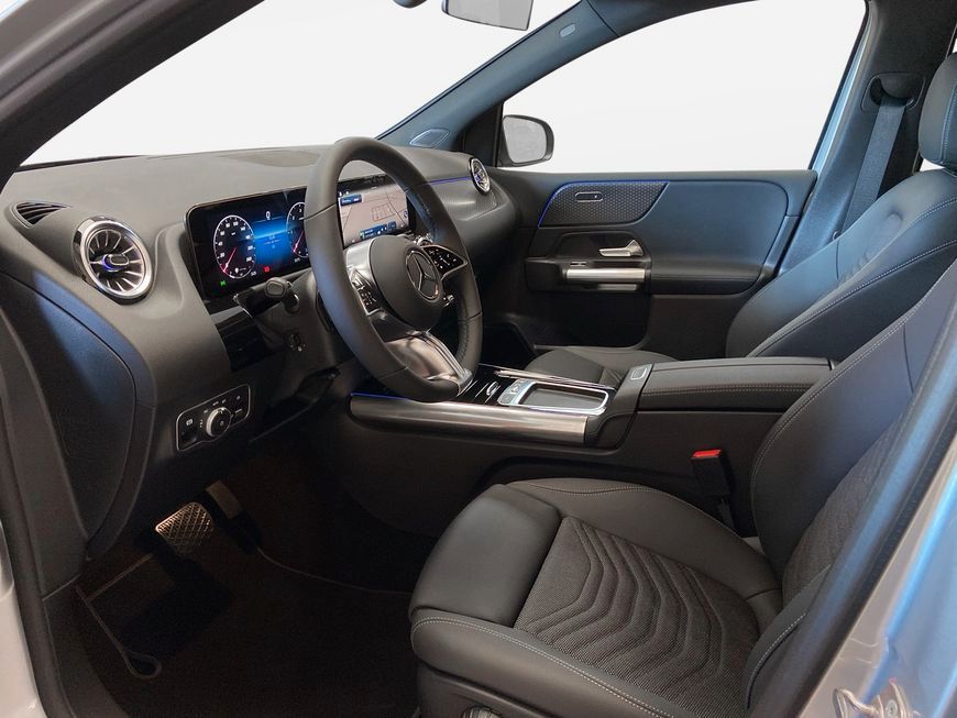 Mercedes-Benz B 180 2025