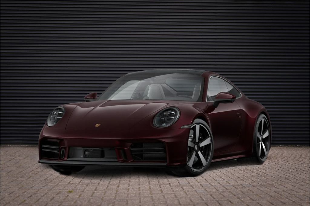 Porsche 992 2025