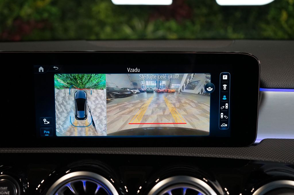 Mercedes-Benz A 200 2024