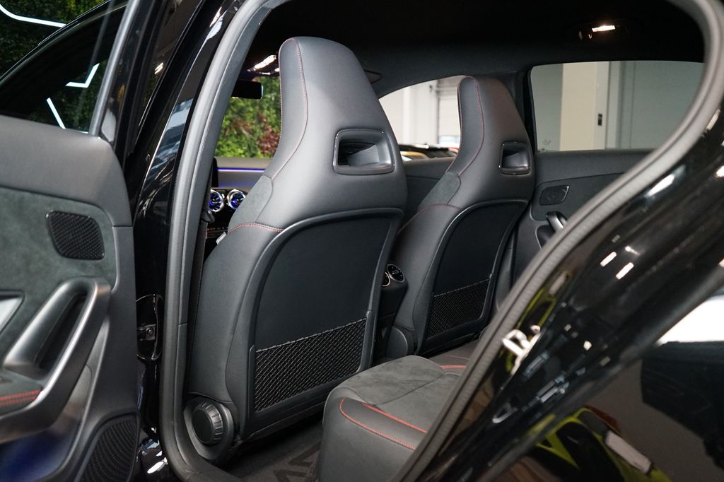 Mercedes-Benz A 200 2024