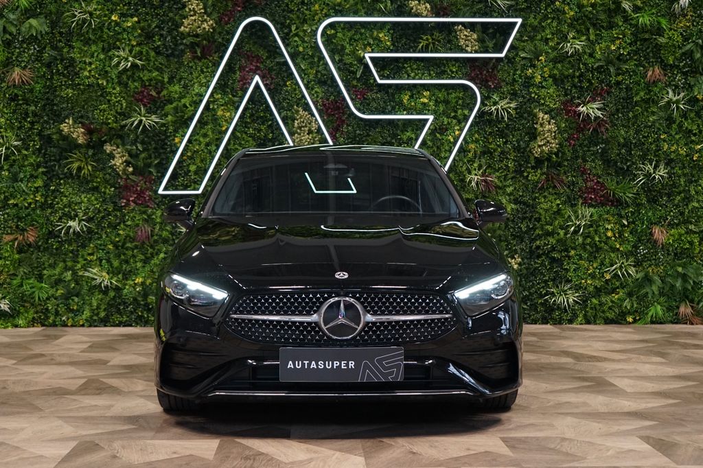 Mercedes-Benz A 200 2024