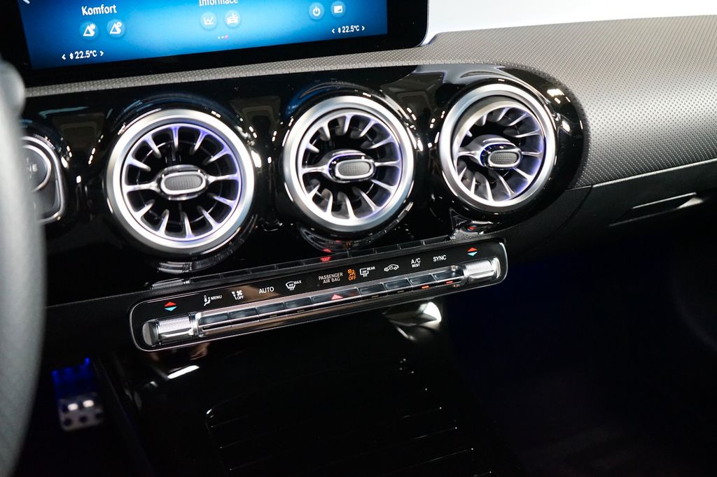 Mercedes-Benz A 200 2024