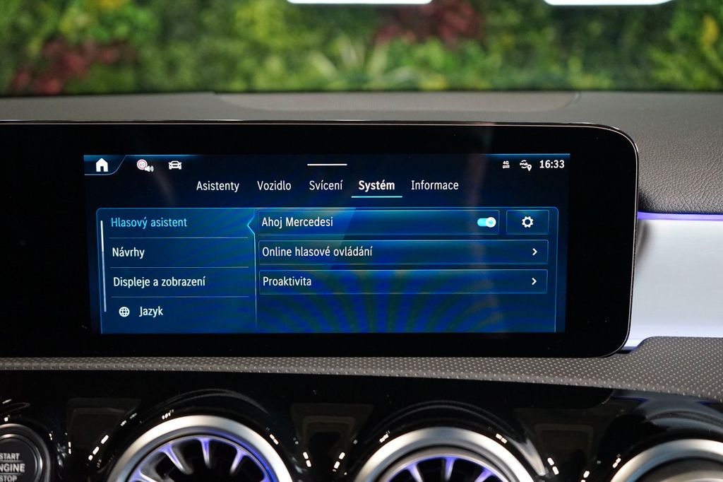 Mercedes-Benz A 200 2024