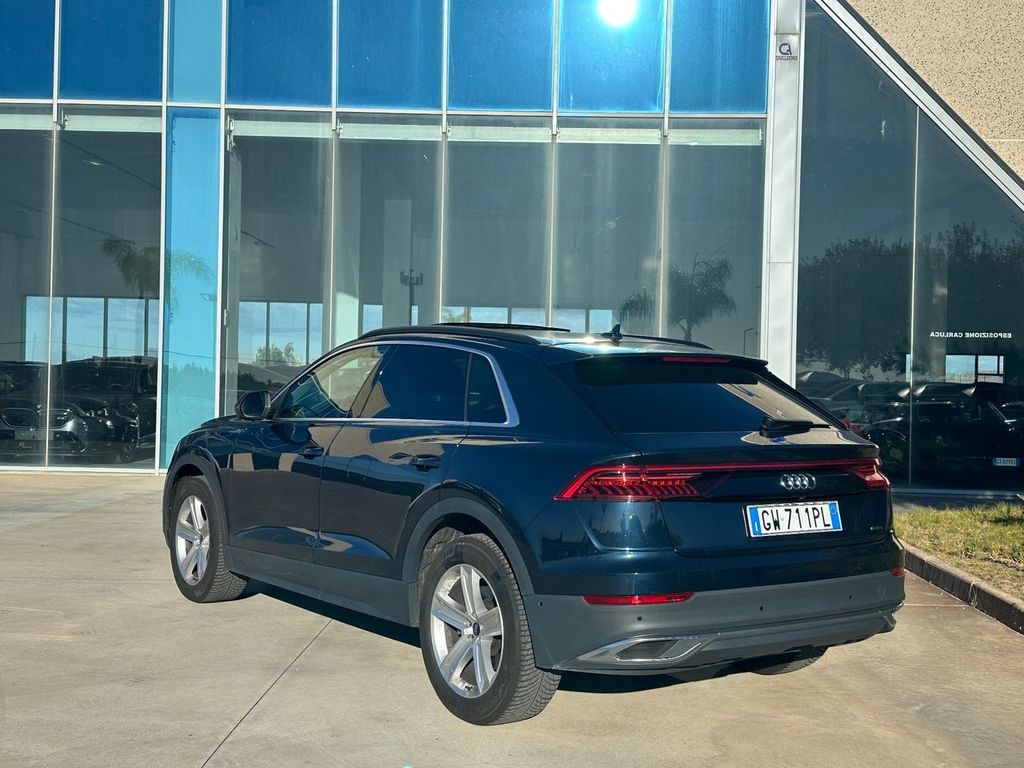 Audi Q8 2023