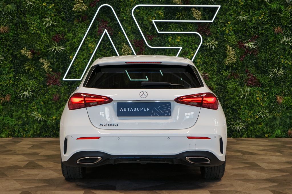 Mercedes-Benz A 200 2024