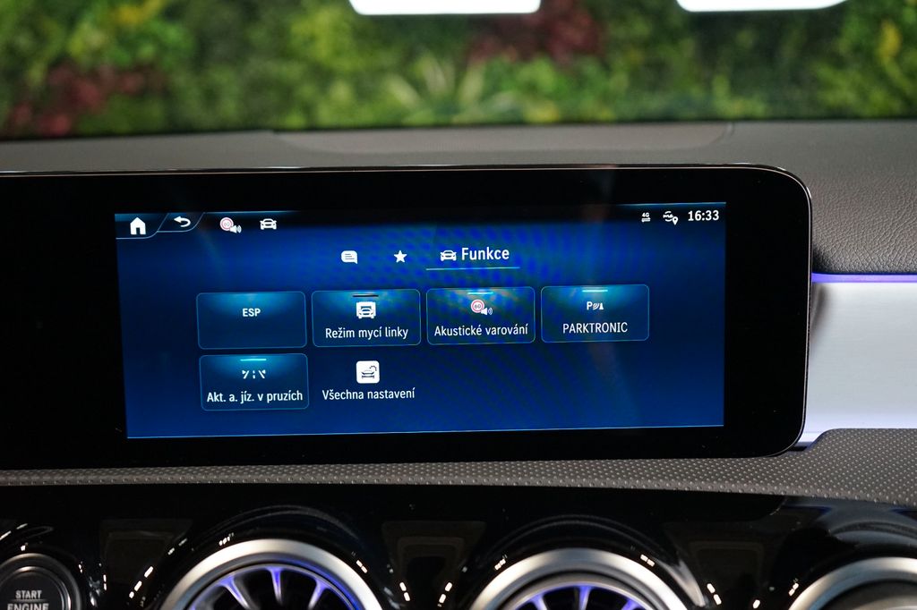 Mercedes-Benz A 200 2024