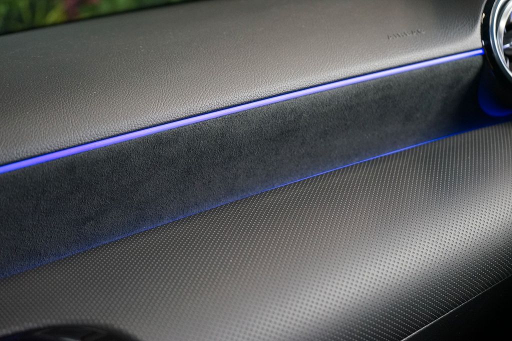 Mercedes-Benz A 200 2024