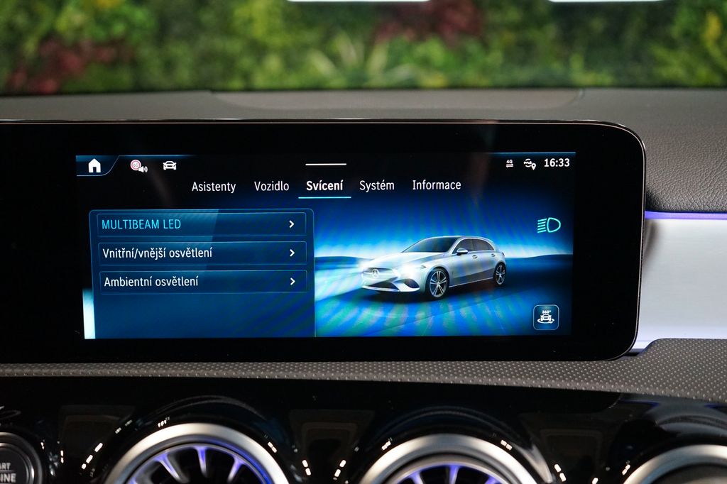 Mercedes-Benz A 200 2024