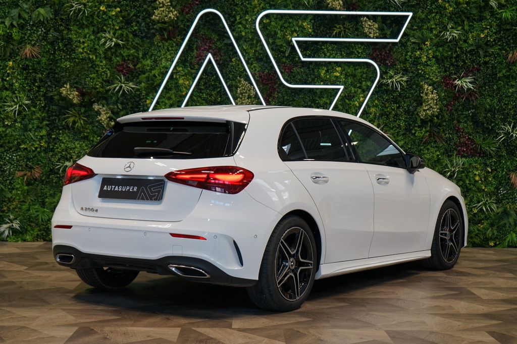 Mercedes-Benz A 200 2024