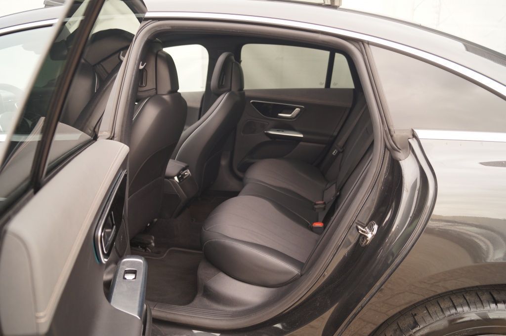 Mercedes-Benz EQE 2023