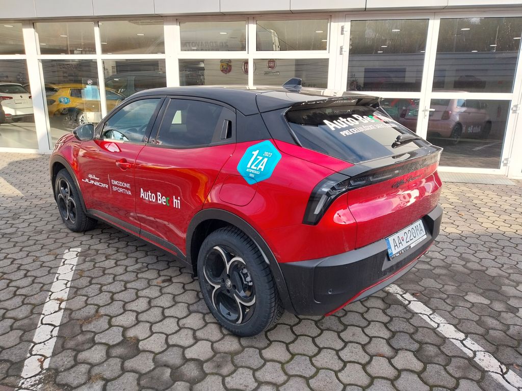 Alfa Romeo Junior 2024