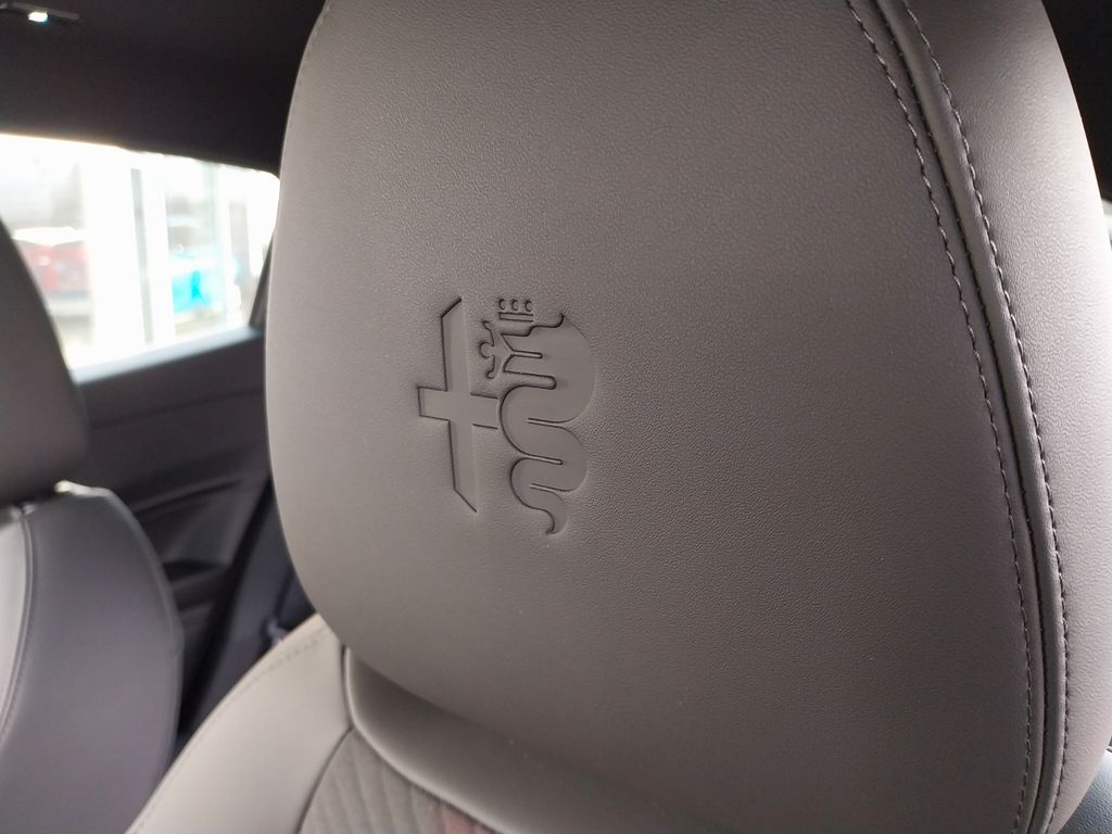 Alfa Romeo Junior 2024