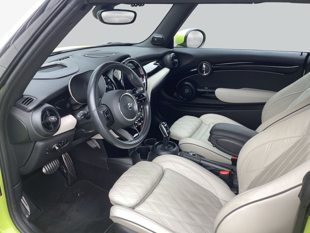 MINI John Cooper Works Cabrio 2022