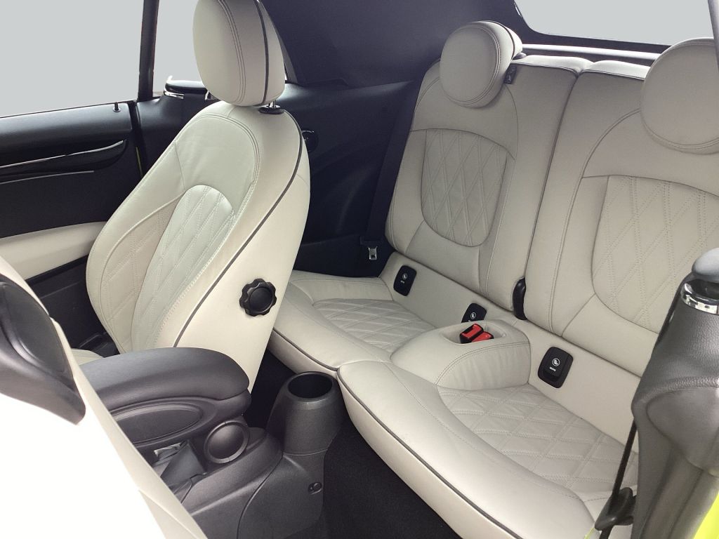 MINI John Cooper Works Cabrio 2022