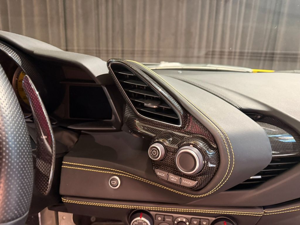 Ferrari 488 GTB 2018