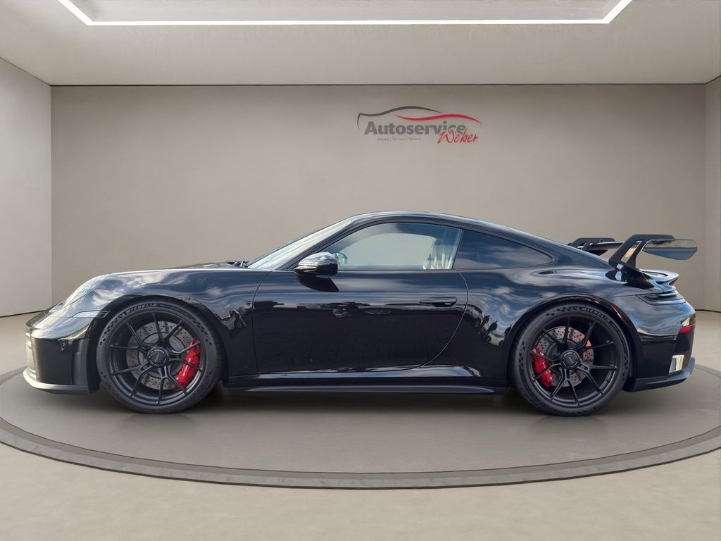 Porsche 992 2025