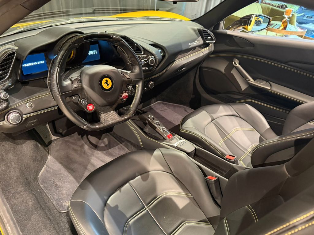 Ferrari 488 GTB 2018