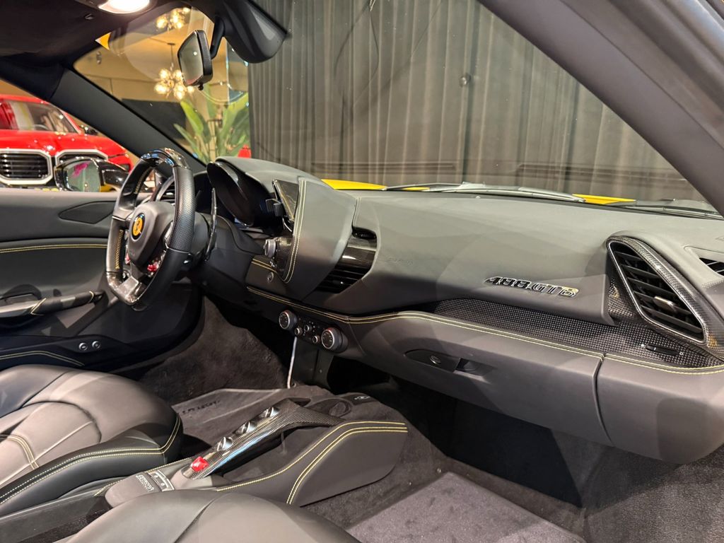 Ferrari 488 GTB 2018