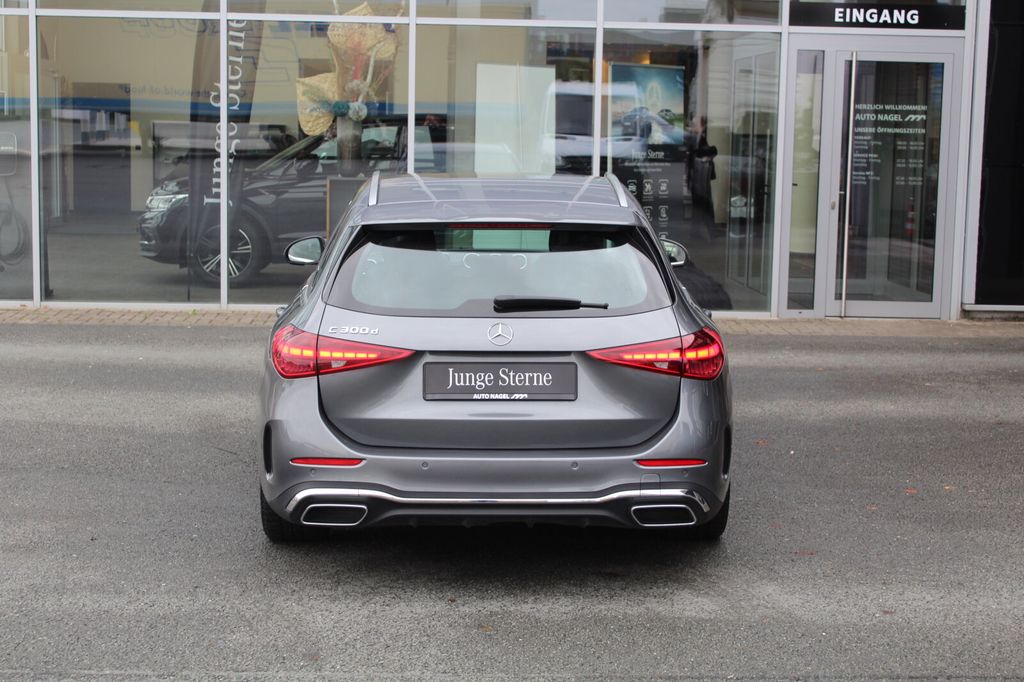 Mercedes-Benz C 300 2025